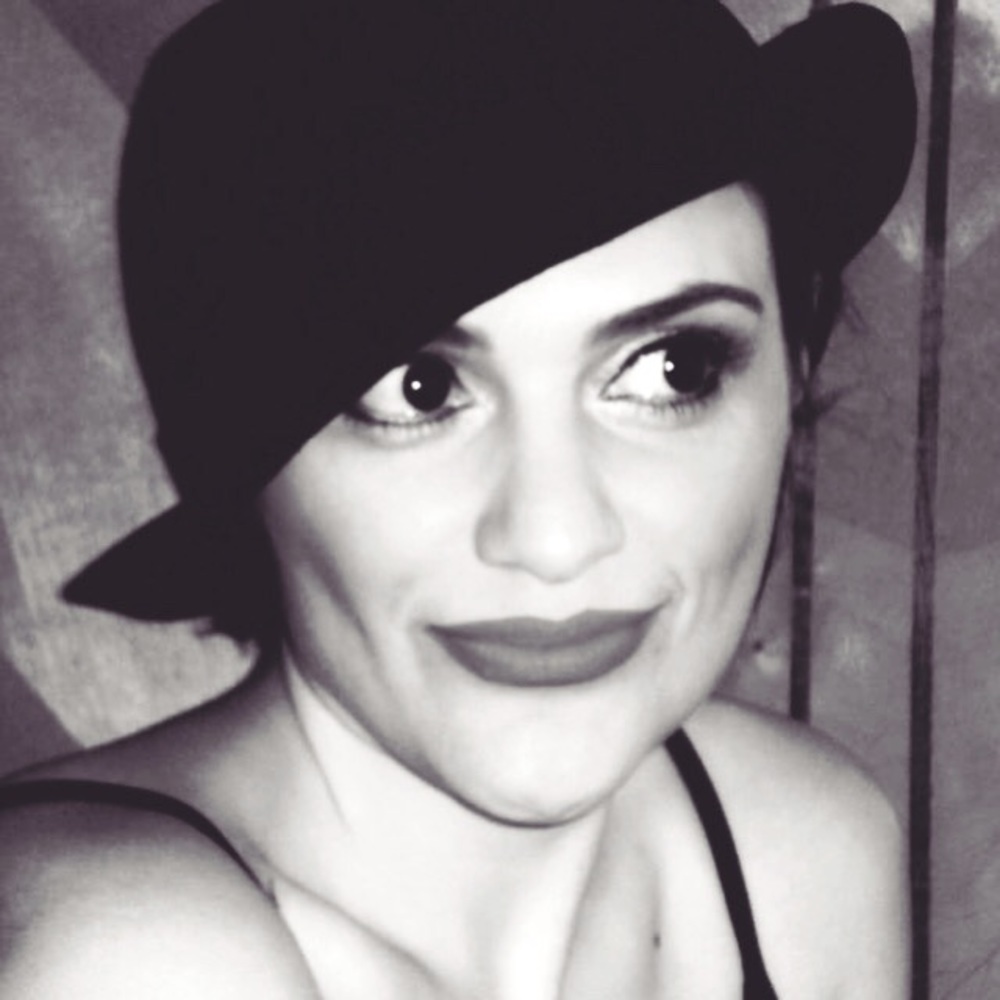 Meet your Posher, Veronica